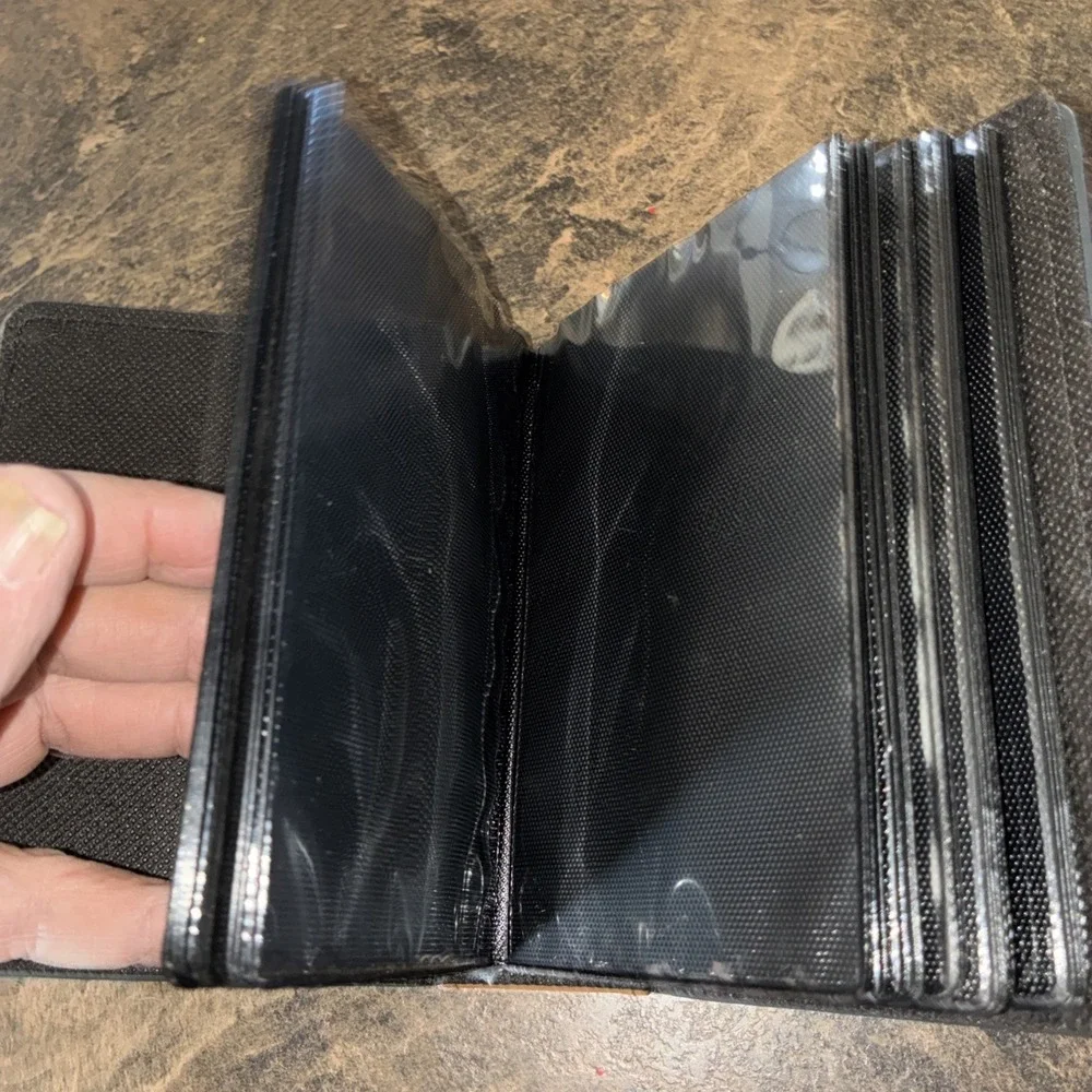 Guess Watches Photo Album Leather Bound Ne In Plastic